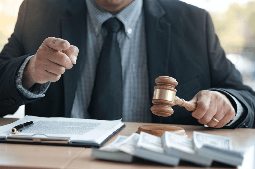 Licitações: As empresas que vencem licitações e as que não vencem. Licitações: As empresas que vencem licitações e as que não vencem.